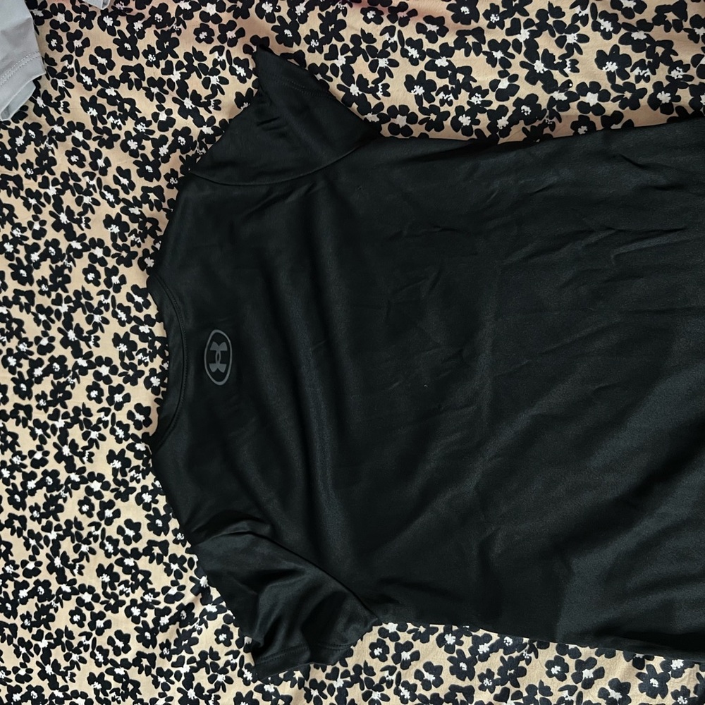 Under Armour Black Polo T-Shirt Short Sleeve